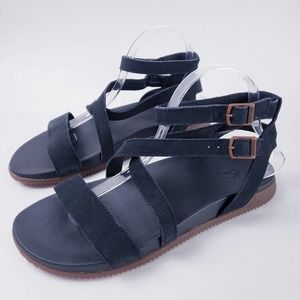 Chaco NEW Rose Black Leather Hiking Sport Sandals